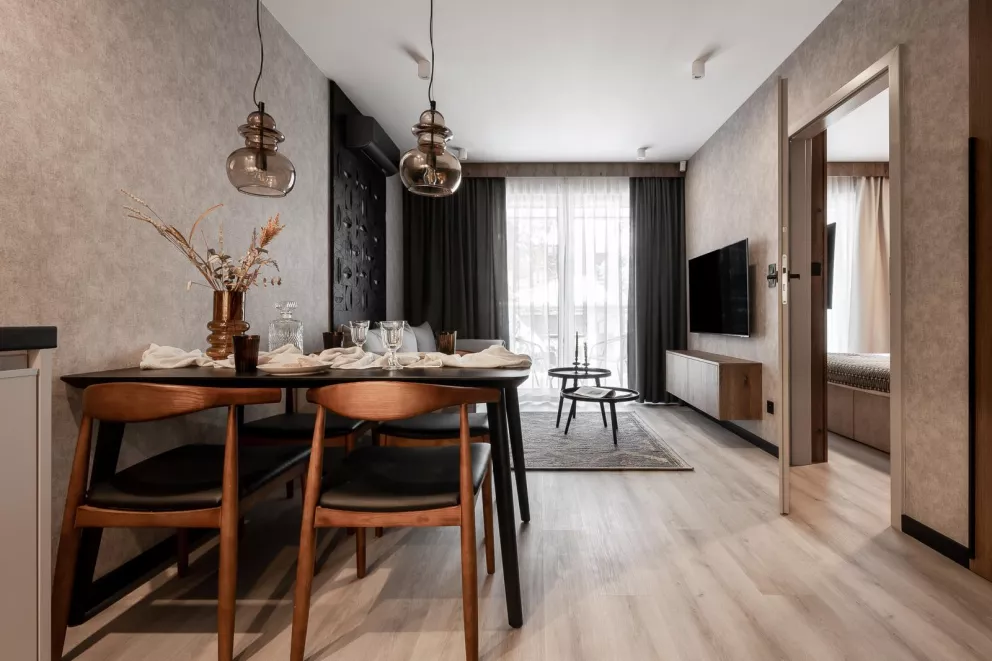 Apartament 120 z balkonem